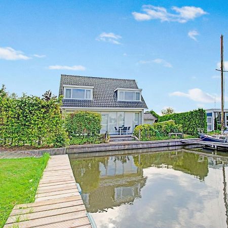 Waterfront Holiday Home With Jetty Boornzwaag over de Wielen Eksteriør billede